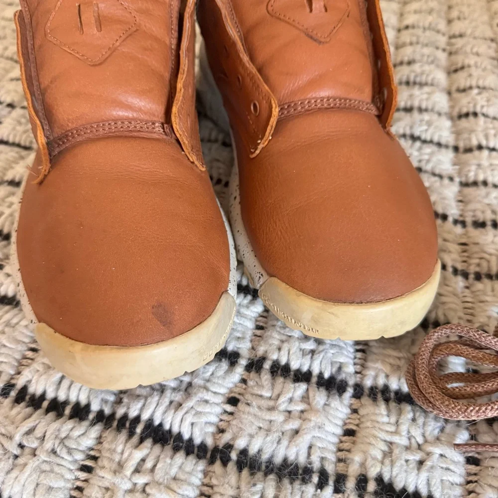 Tan Leather Sneaker Boots Lined Lightweight 11.5 Outdoor Comfy Gorpcore Warm‎